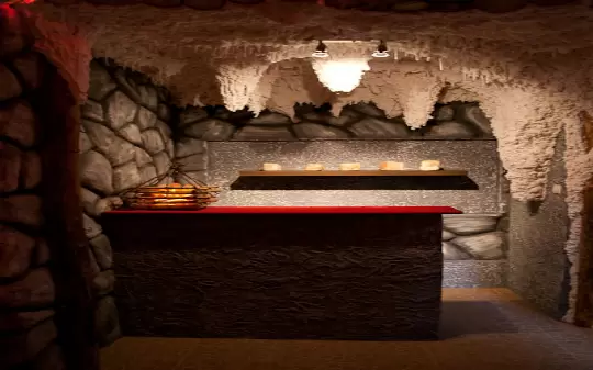 Grota Solna- niezapomniany wypoczynek po konferencji