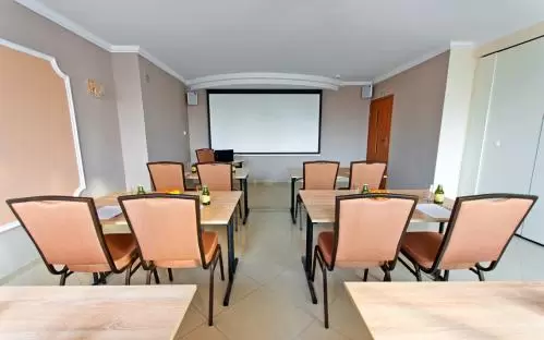 Otwarcie trzygwiazdkowego Hotelu Wiatraczna w Warszawie – nowe miejsce na konferencje