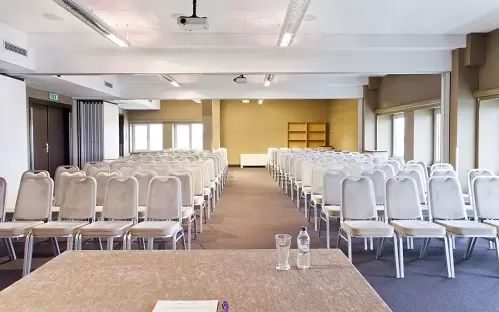 Spotkania biznesowe w Hotelu Kossak – profesjonalizm w każdym calu