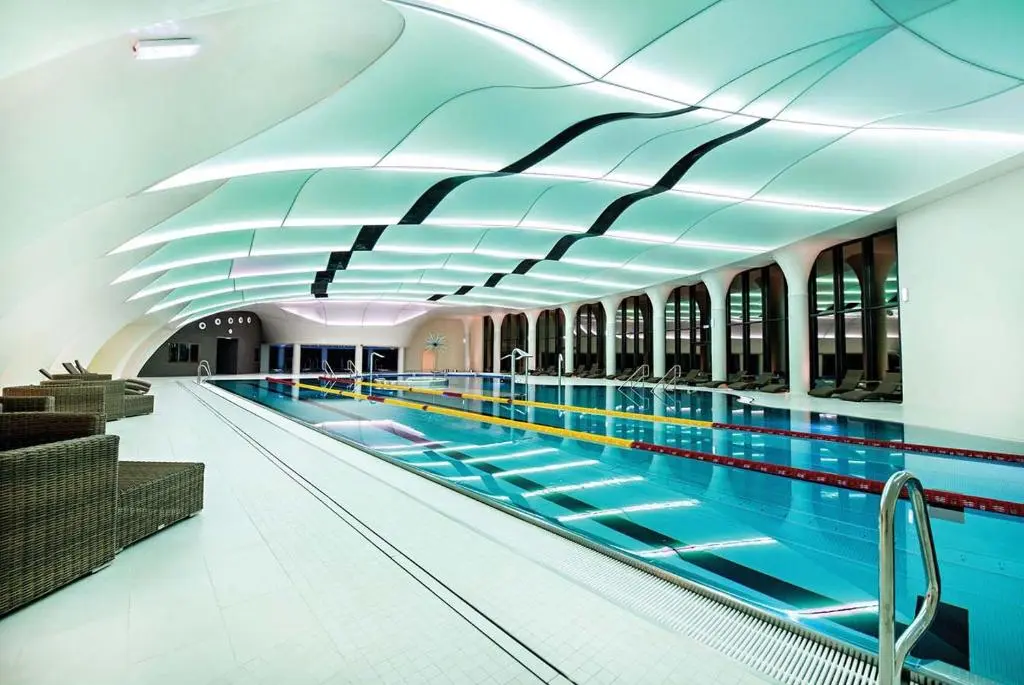 Ośrodki na szkolenia posiadające basen