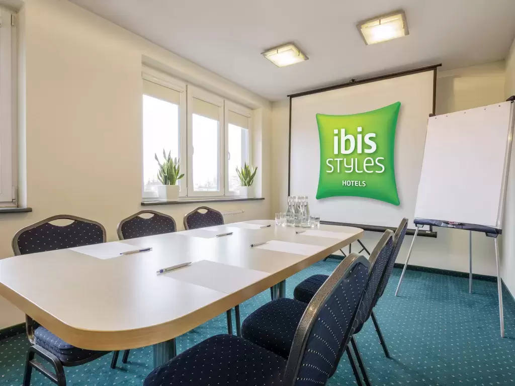 5. Ibis Warszawa West***