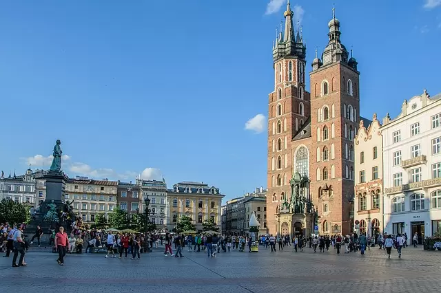 Konferencje w Krakowie przy Rynku Głównym – atrakcje rynku krakowskiego