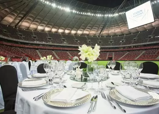 Jakie sale na eventy firmowe dostępne są w okolicach Stadionu Narodowego? 