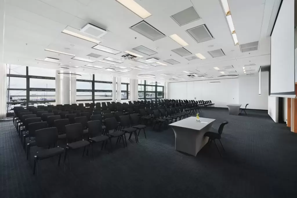 Gdzie zorganizować konferencję na 200 osób nad Zatoką Gdańską?