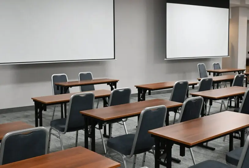 Gdzie zorganizować konferencję na 200 os&oacute;b w Malborku lub w okolicach?