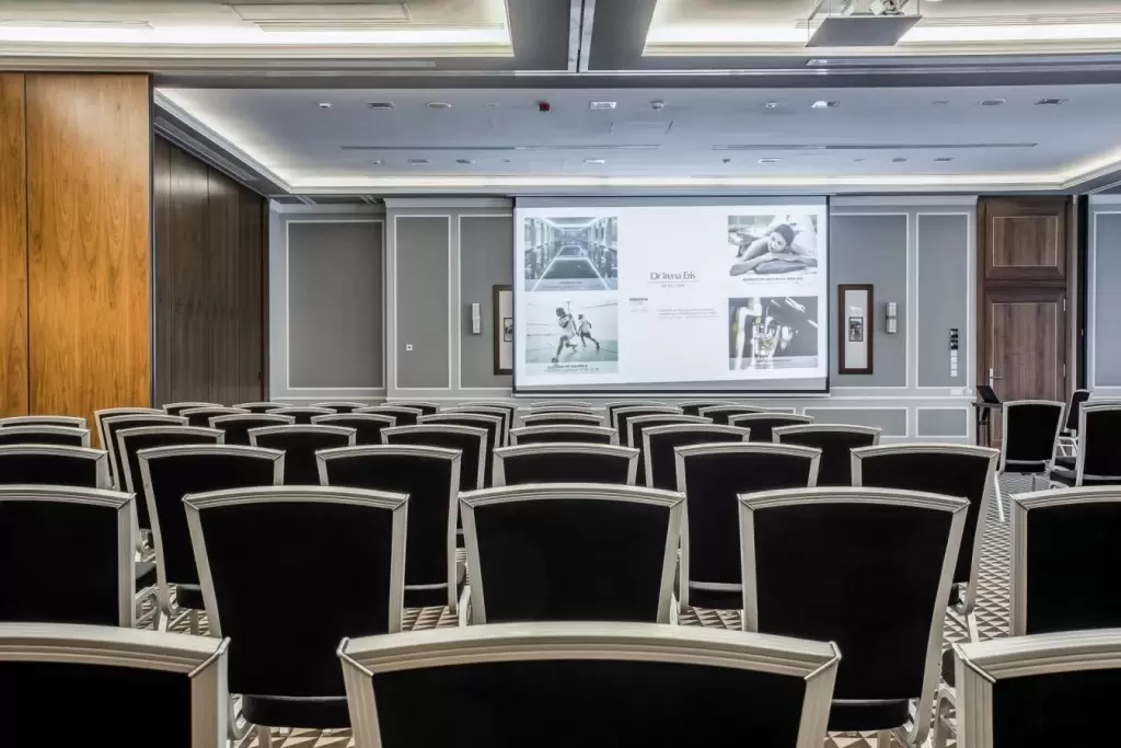 Gdzie zorganizować event firmowy na 200 os&oacute;b w Kłodzku lub w okolicach?