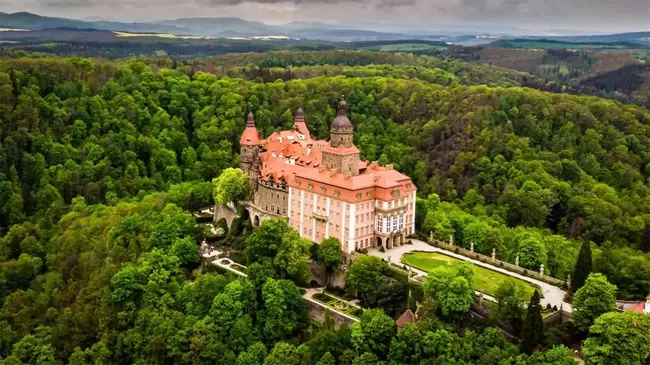 Co zobaczyć w Wałbrzychu?