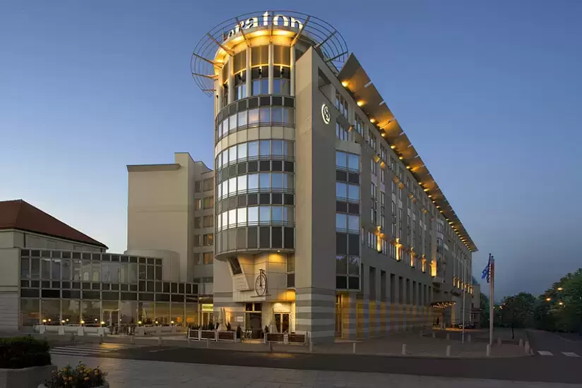 10. Sheraton Grand Warszawa*****