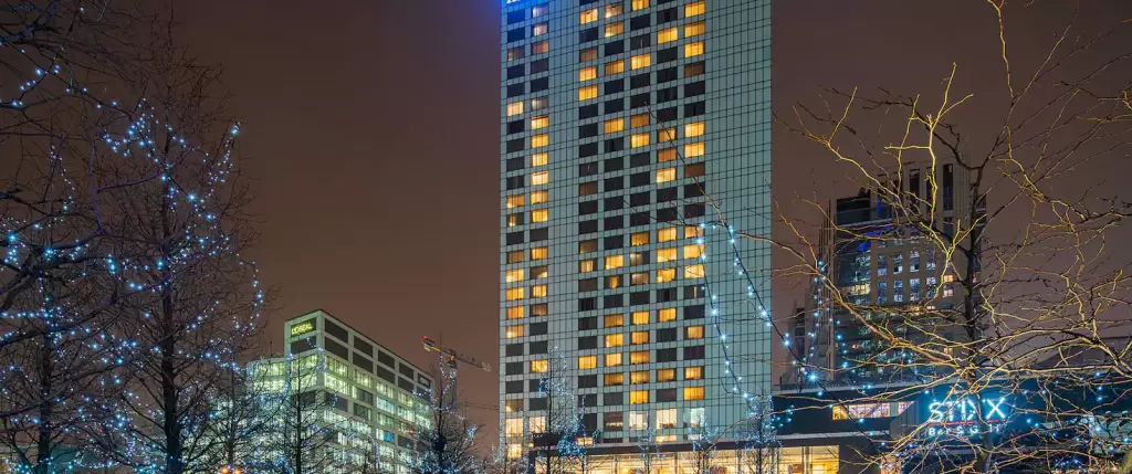 8. Hilton Warsaw City****