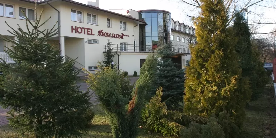 5. Hotel Ambasador Chojny***