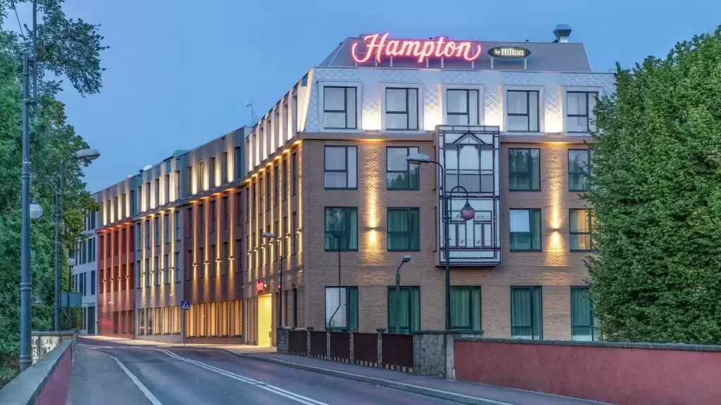 5. Hampton by Hilton Oświęcim***