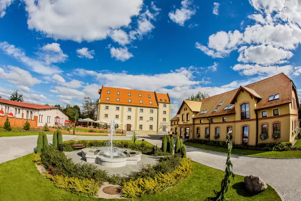 1. Zamek Topacz Resort & SPA****