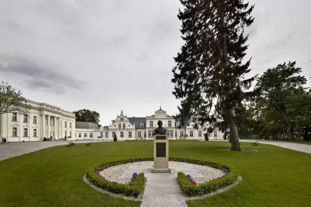 Historia Pałacu Romantycznego w Toruniu