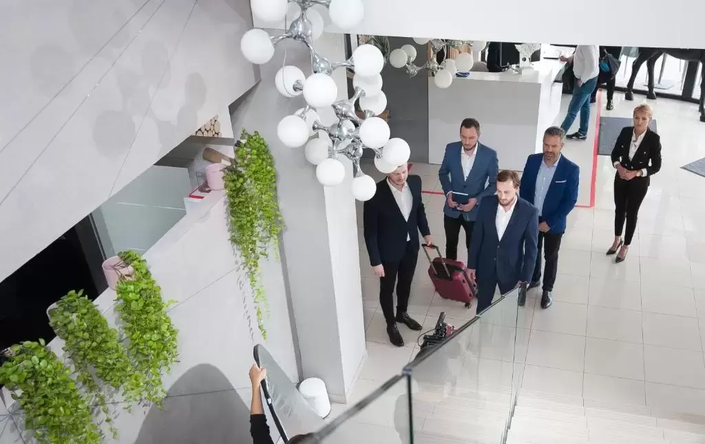 Jak urządzić profesjonalne spotkanie biznesowe?