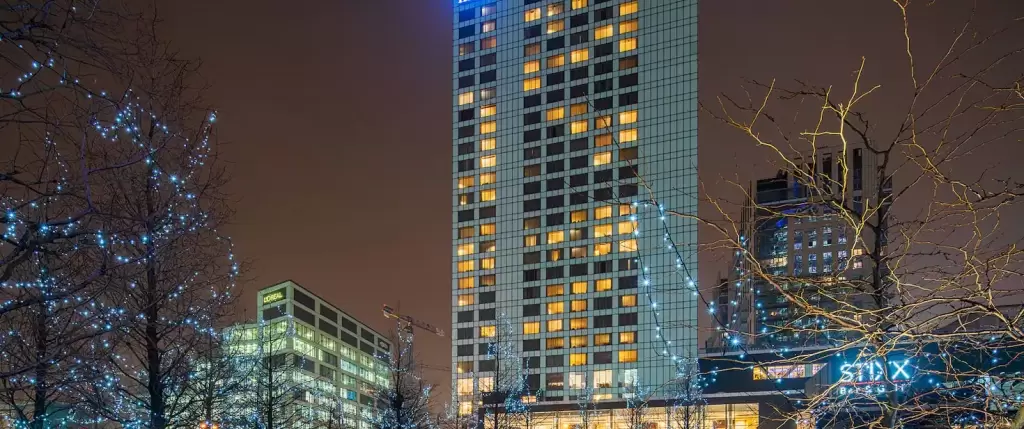 Hilton Warsaw City - jak przygotować ofertę do organizacji bankietu firmowego dla ponad 1000 osób?