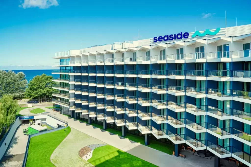 3. Seaside Park Hotel****