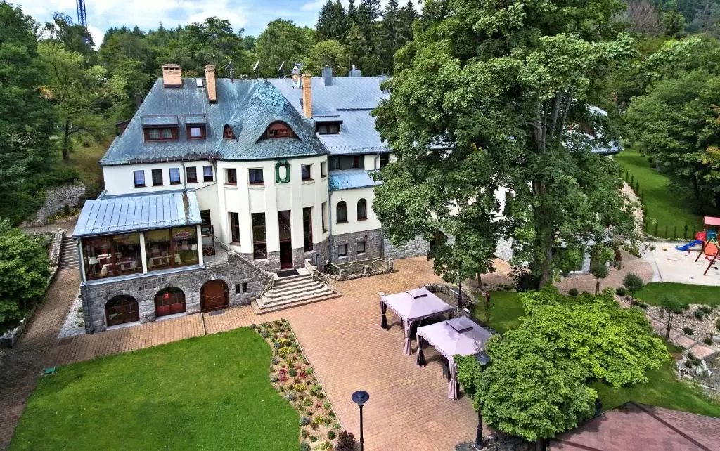 2. Villa Wernera