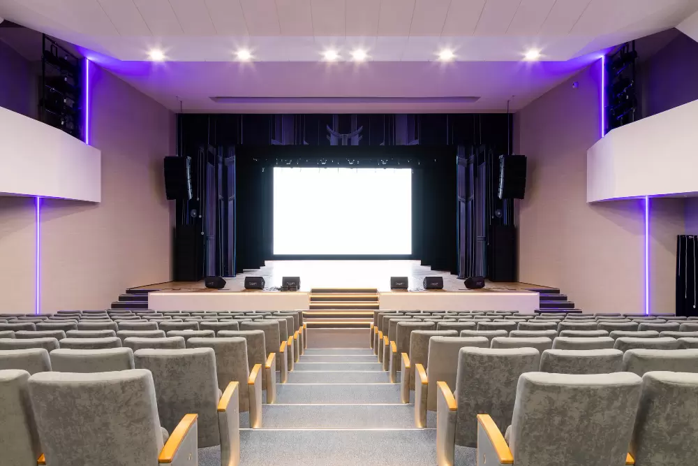 Integracja firmowa z konferencją na 300 os&oacute;b w tym regionie?