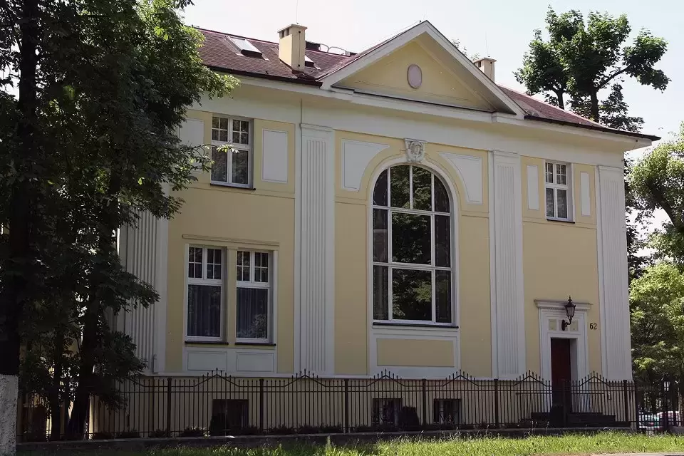Jakie lokale w Bytomiu oferują przestrzeń na kameralne spotkania biznesowe do 50 osób?