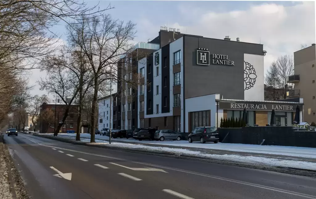 Które hotele konferencyjne w Bytomiu lub w okolicach posiadają Spa i odnowę biologiczną?