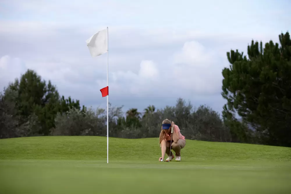 Ośrodki na szkolenia w pobliżu pola golfowego