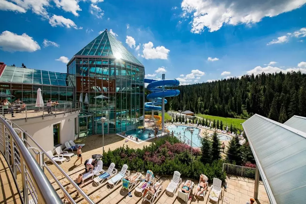 8. Hotel Bukovina****