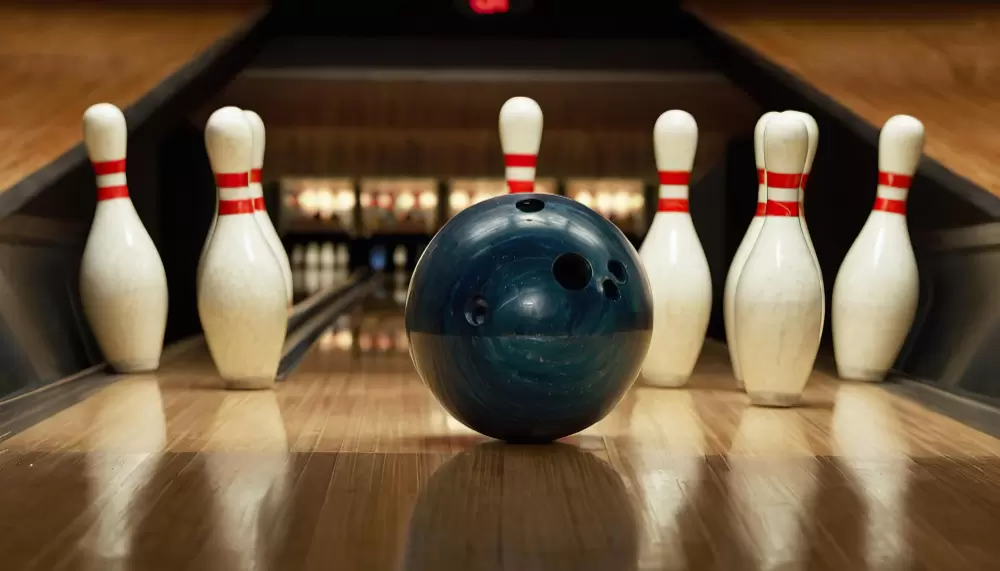 Które lokale szkoleniowe w regionie kujawsko-pomorskim posiadają kręgielnię?