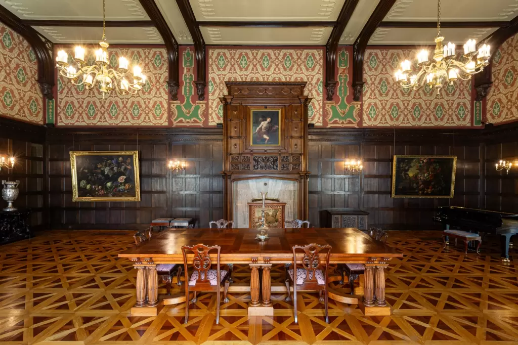 Przestrzenie biznesowe posiadające zabytkową architekturę na Ziemi Łódzkiej 