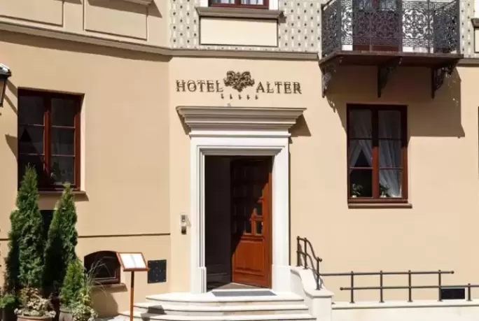 Jakie hotele w Lublinie i okolicach oferują SPA i usługi konferencyjne?