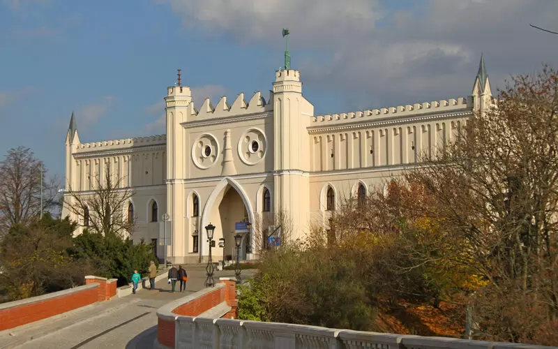 Lubelskie sale spotkań biznesowych, które znajdują się w zabytkowej architekturze 