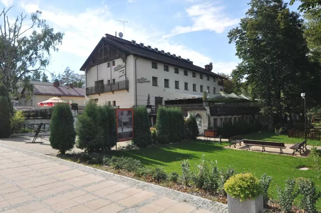 4. Hotel Restauracja Przepióreczka***