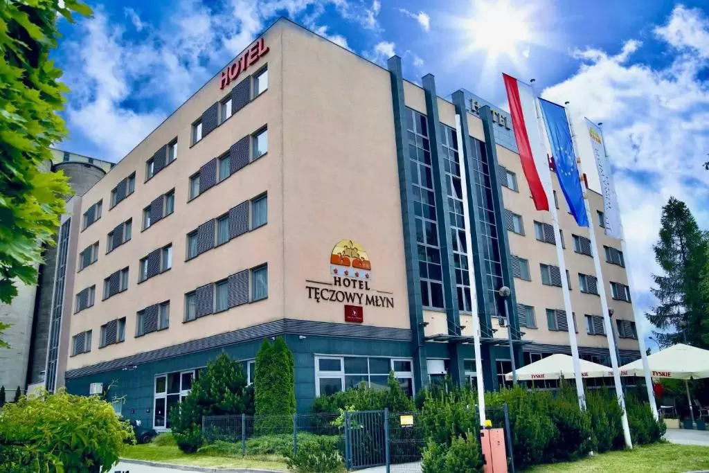 1. Hotel Tęczowy Młyn****