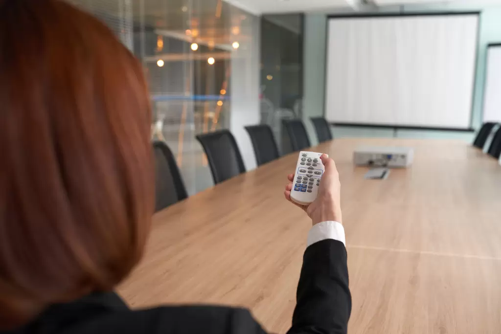 Nowoczesne spotkania biznesowe – jak wygląda organizacja konferencji na najwyższym poziomie?
