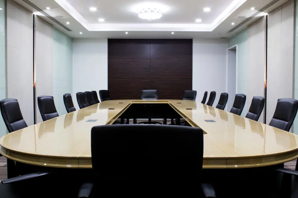 Jak zorganizować szkolenie lub konferencję w Krakowie — praktyczny poradnik dla firm