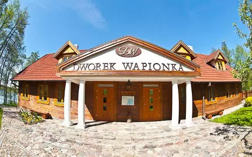 Dworek Wapionka na Mazurach z trzema gwiazdkami