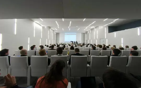 ANATOMIA (NIE)ROZUMU: narodziny choroby psychicznej i jej losy w (po)nowoczesnej kulturze