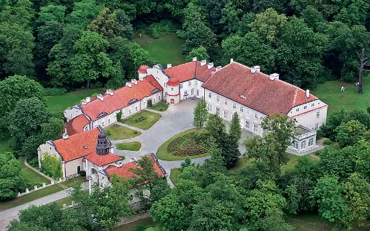 Pałac i Folwark Galiny- konferencje na Mazurach