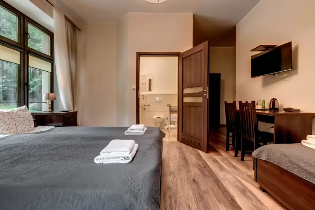 Baza noclegowa / pokoje hotelowe