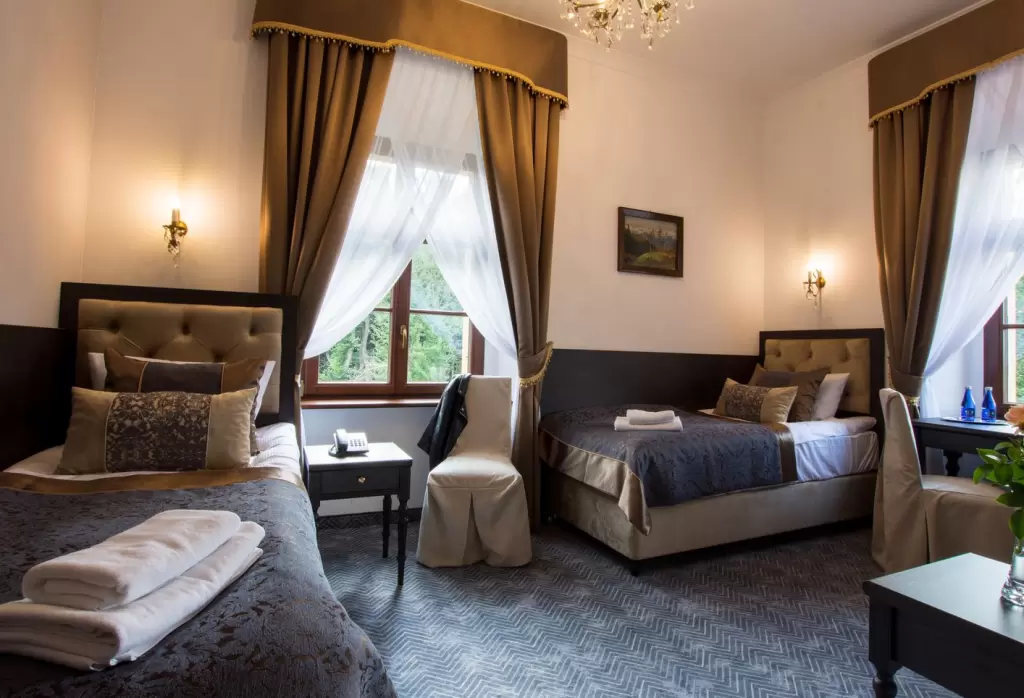 Baza noclegowa / pokoje hotelowe