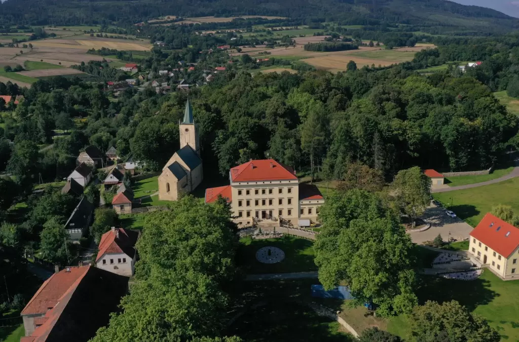 Pałac Lubiechowa - zdjęcie z galerii