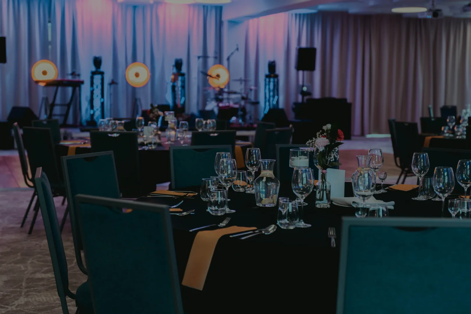 Duza sala w Forest Park Resort & Spa