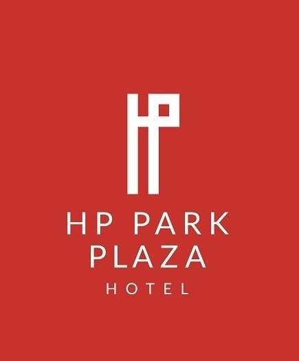 HP Park Plaza****