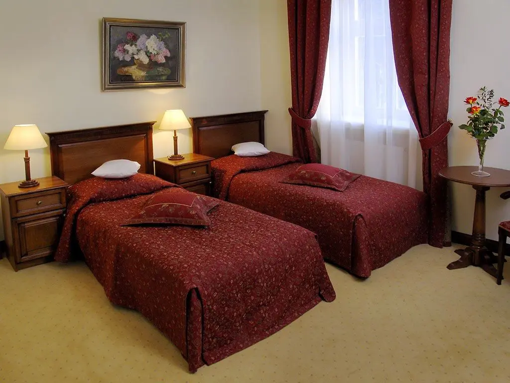 Baza noclegowa / pokoje hotelowe