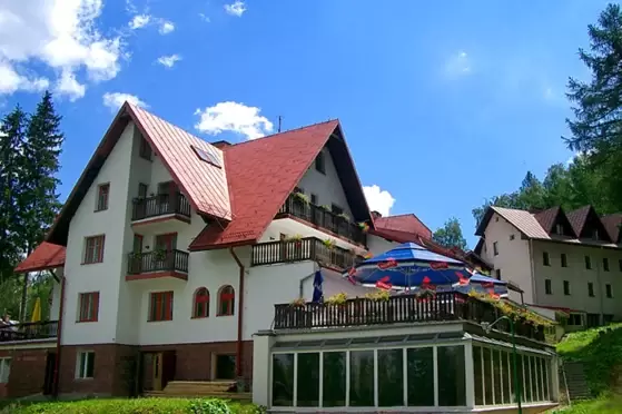 Hotel Corum***