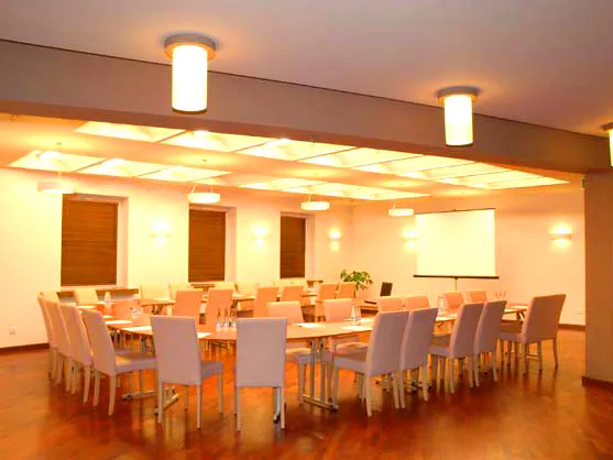 Abis - Hotel & Restauracja - zdjęcie z galerii