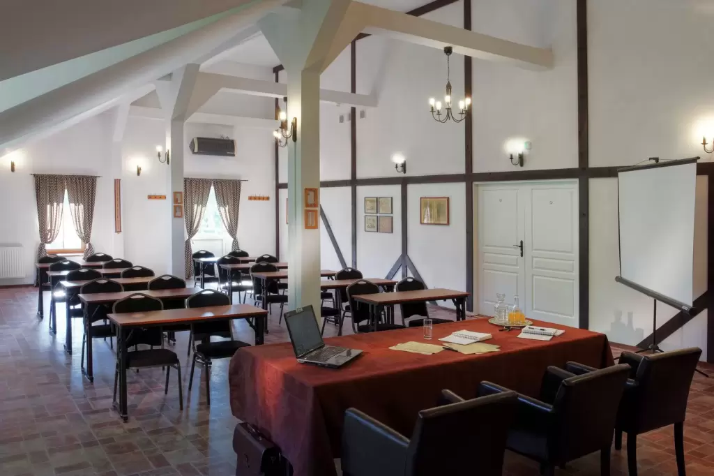 Sale szkoleniowe / zaplecze konferencyjne