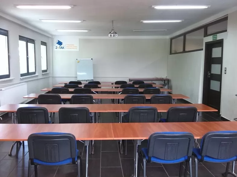 sala konferencyjna do 80 osób