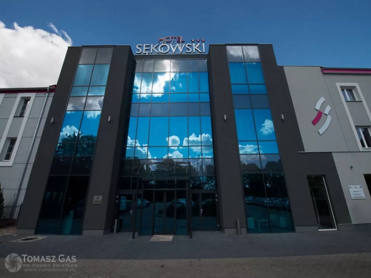 Hotel Sękowski*** - zdjęcie z galerii