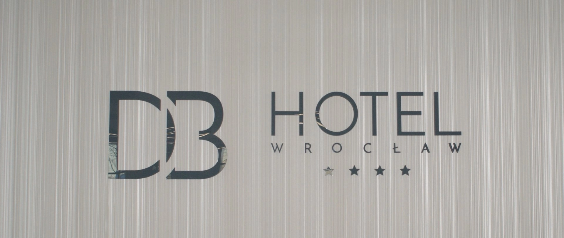 Logo DB Hotel Wrocław****