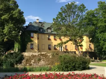 Pałac Staniszów 